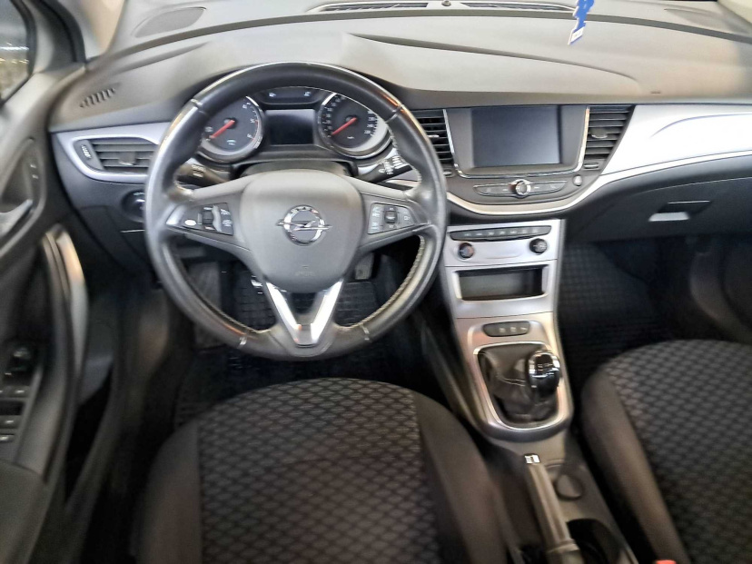 Opel Astra, 2019
