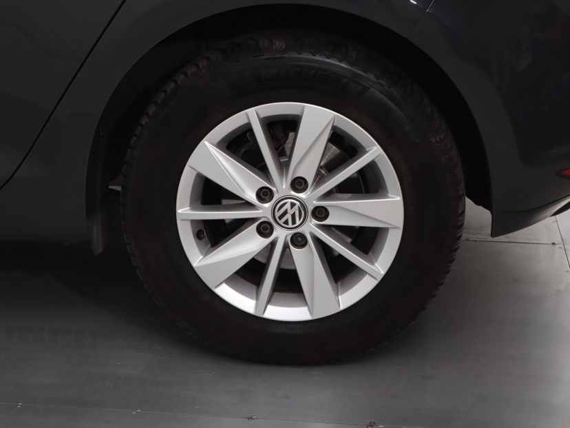 Volkswagen Golf, 2016