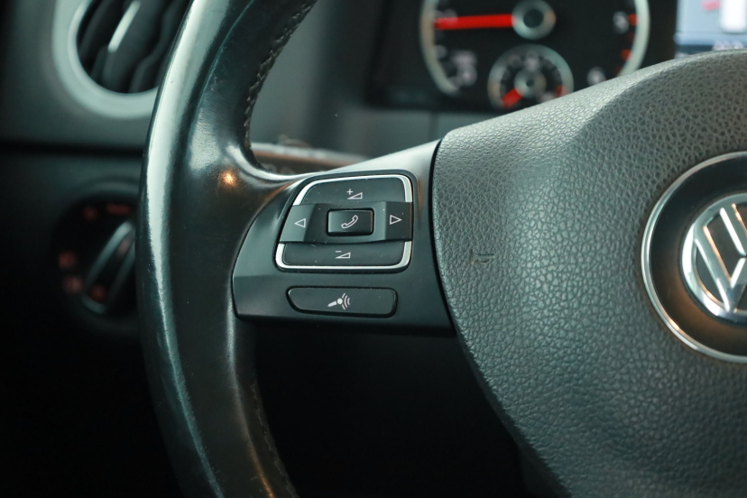 Volkswagen Tiguan, 2012