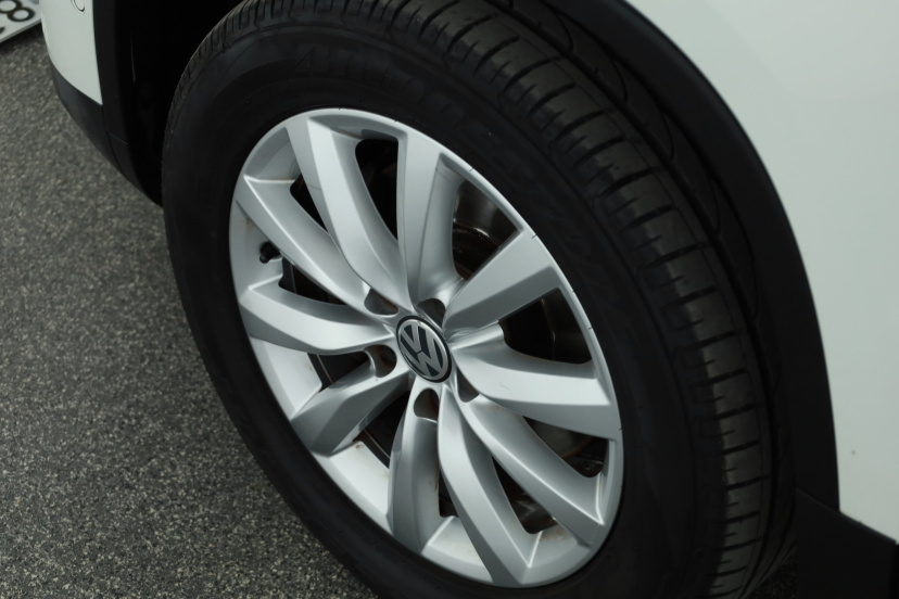 Volkswagen Tiguan, 2012