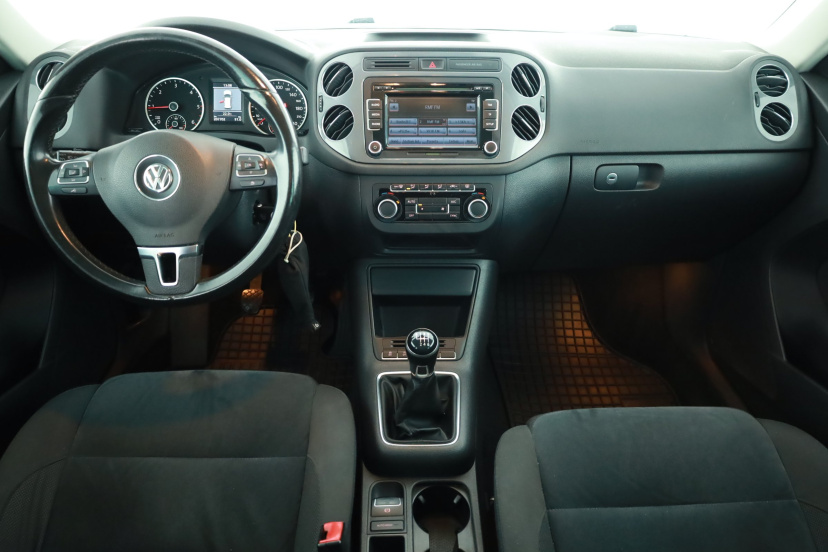 Volkswagen Tiguan, 2012