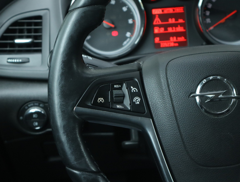 Opel Astra, 2015