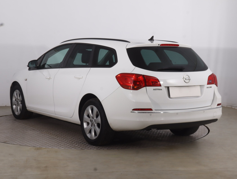 Opel Astra, 2015