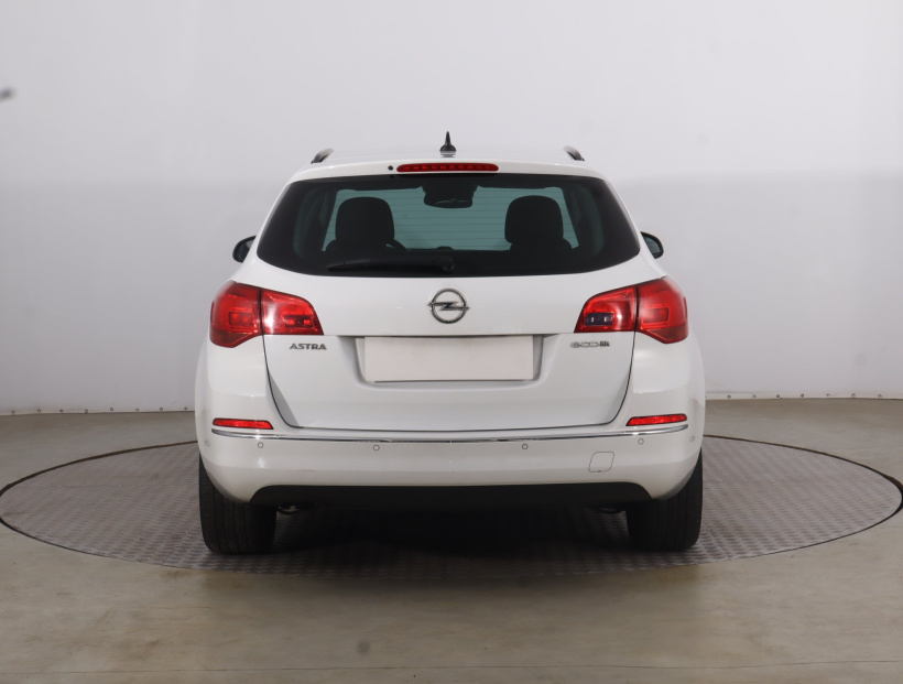Opel Astra, 2015