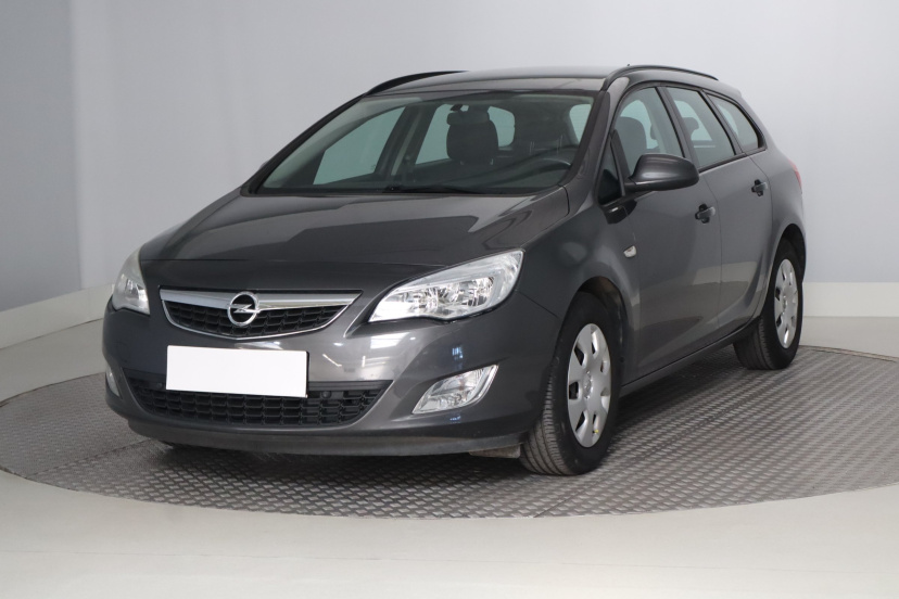 Opel Astra, 2012