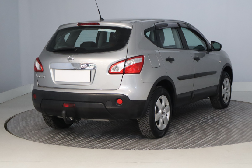 Nissan Qashqai, 2010