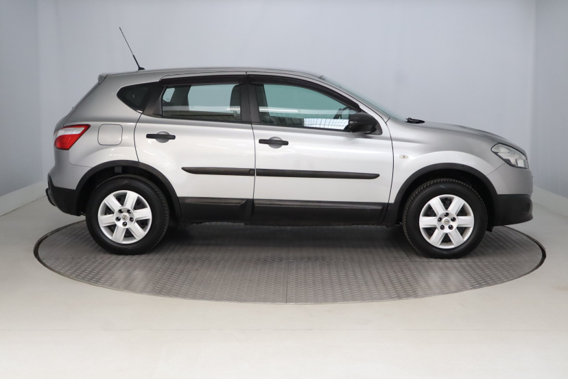 Nissan Qashqai, 2010