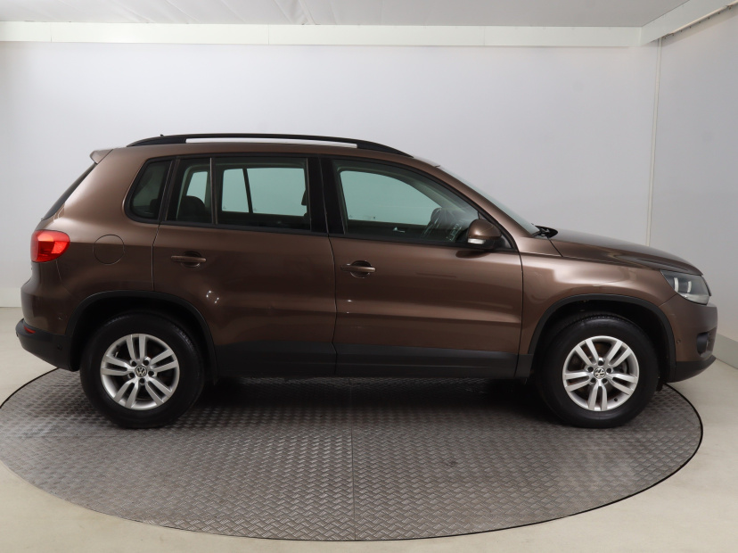 Volkswagen Tiguan, 2014