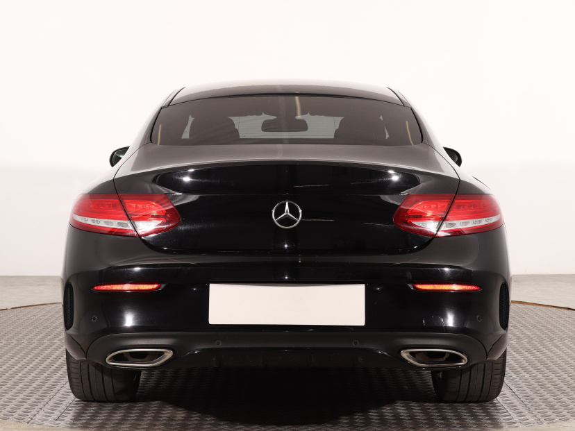 Mercedes-Benz C, 2018