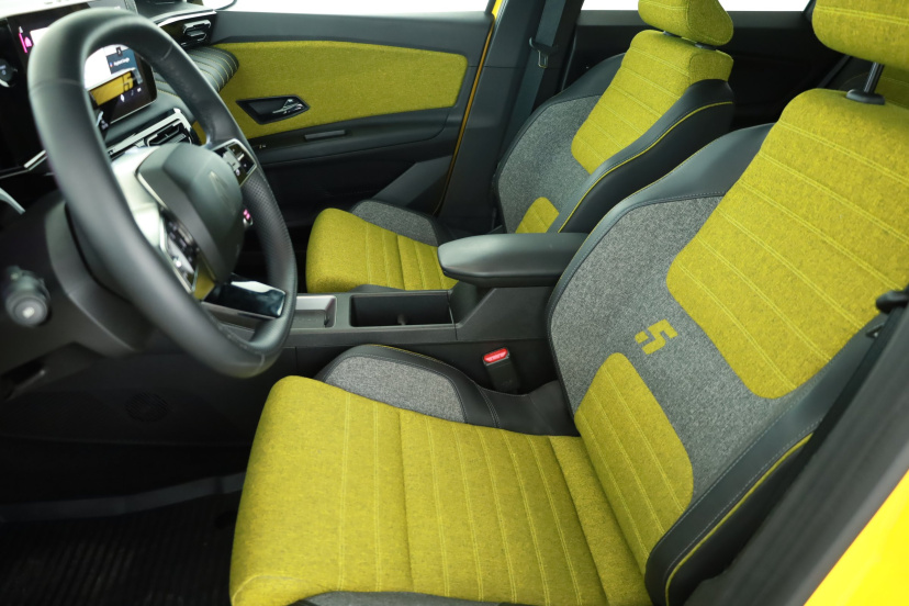 Renault 5 E-Tech, 2025