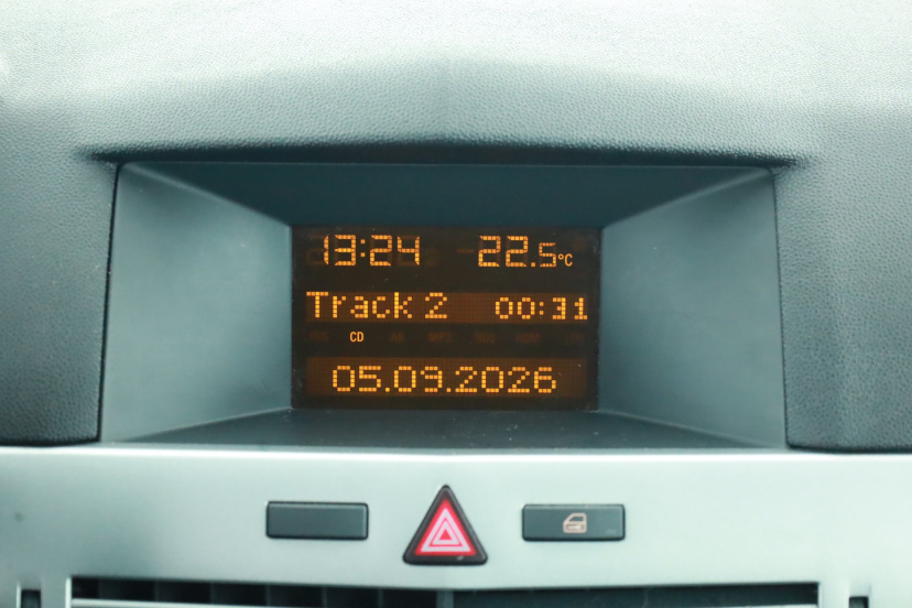 Opel Astra, 2012