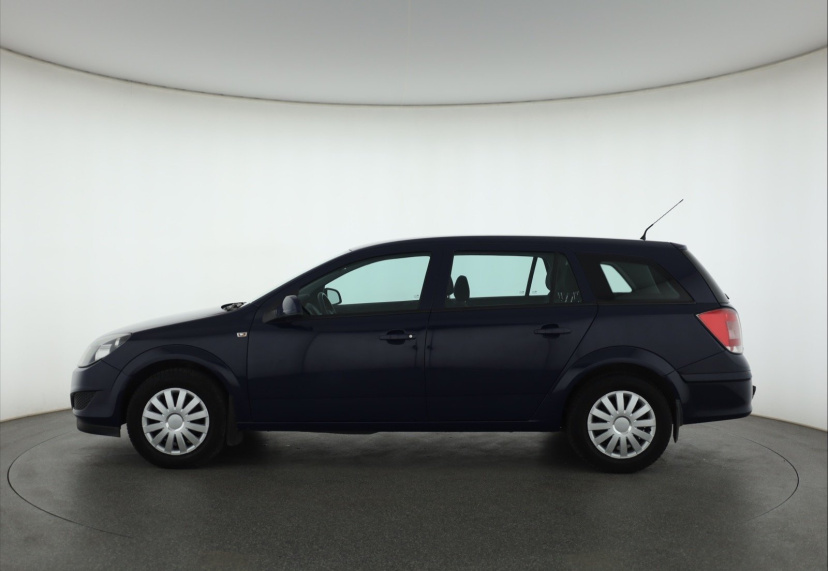 Opel Astra, 2012