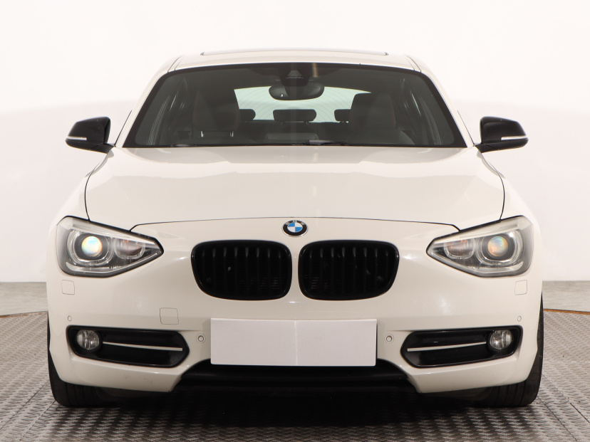 BMW 1, 2011