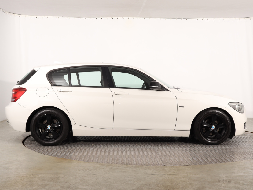BMW 1, 2011