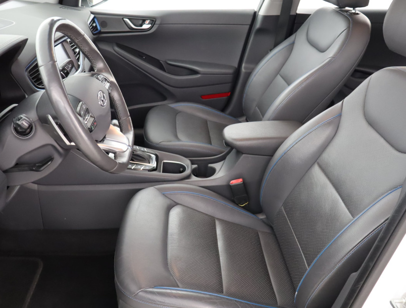 Hyundai Ioniq, 2017