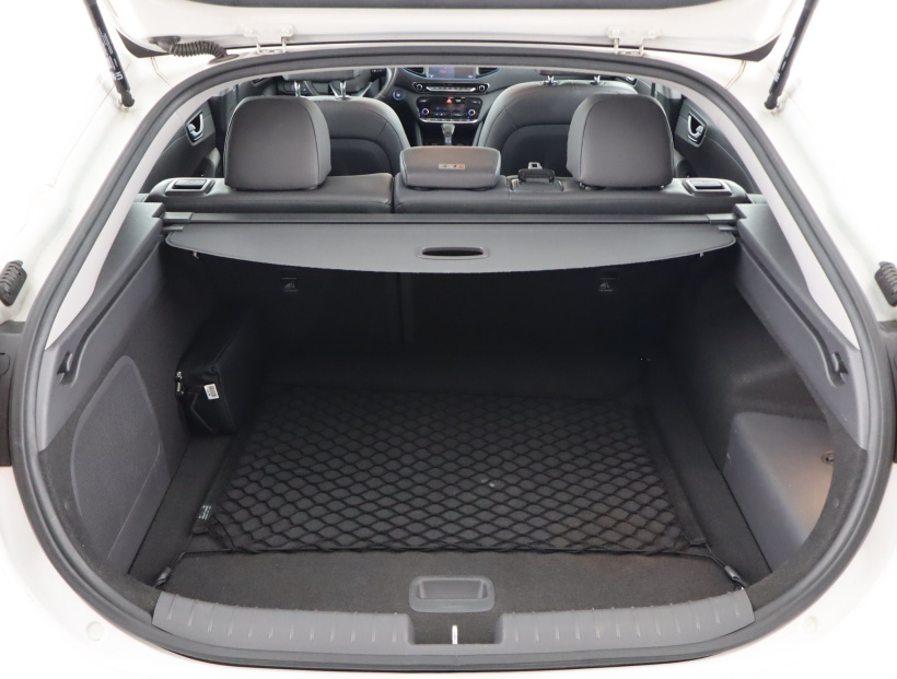 Hyundai Ioniq, 2017