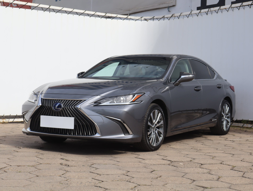 Lexus ES, 2021