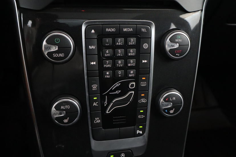 Volvo V40, 2019