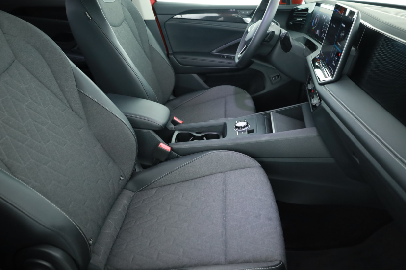 Volkswagen Tiguan, 2024