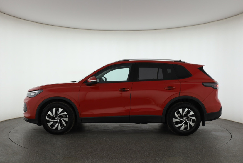 Volkswagen Tiguan, 2024