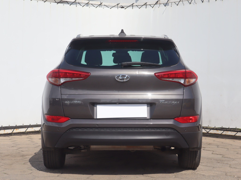 Hyundai Tucson, 2016