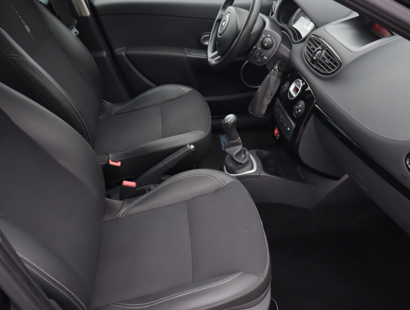 Renault Clio, 2013 – zdjęcie 11