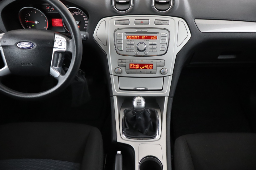 Ford Mondeo, 2010
