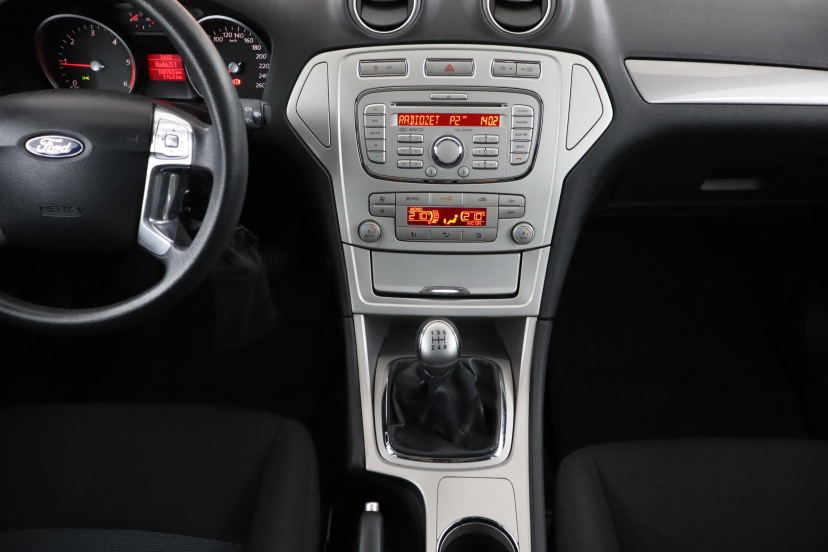 Ford Mondeo, 2010