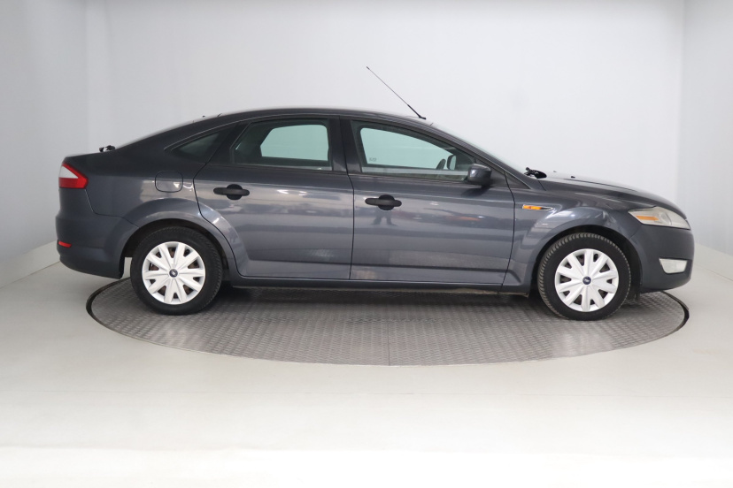 Ford Mondeo, 2010