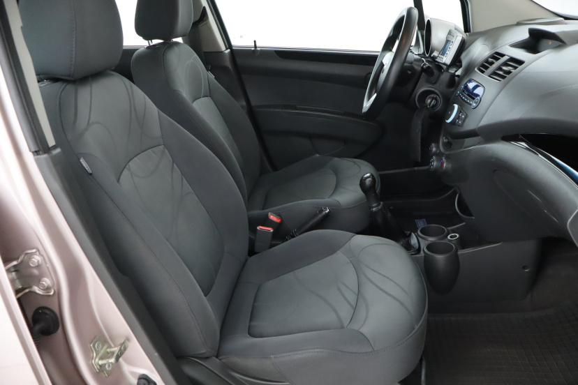Chevrolet Spark, 2012