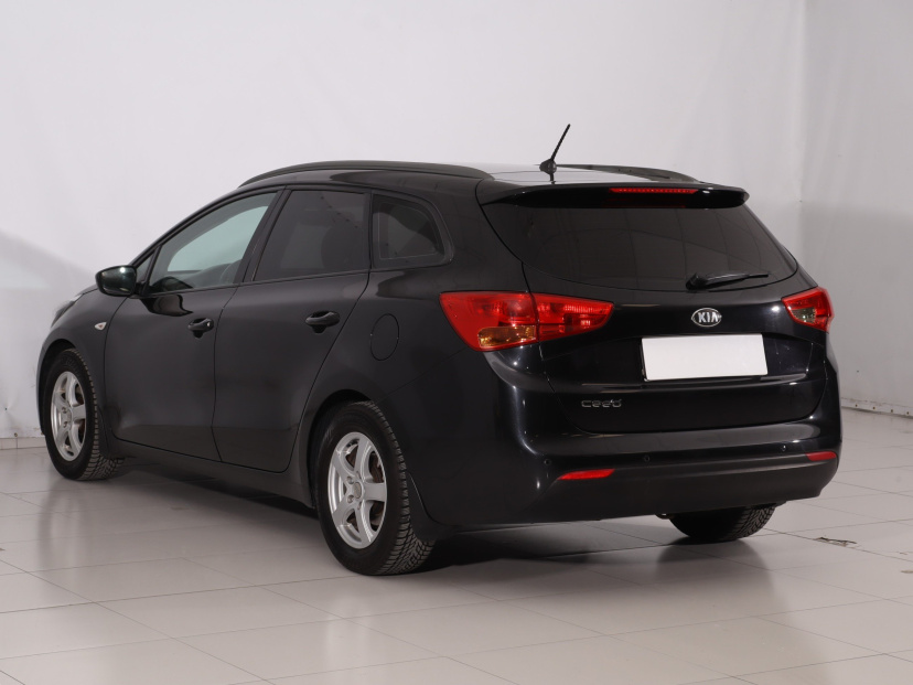 Kia Ceed, 2013