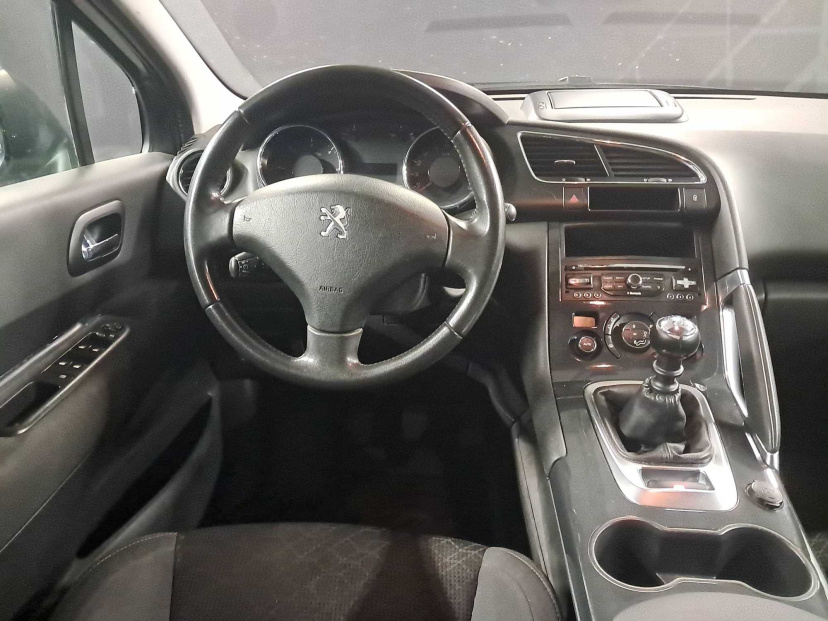 Peugeot 3008, 2015