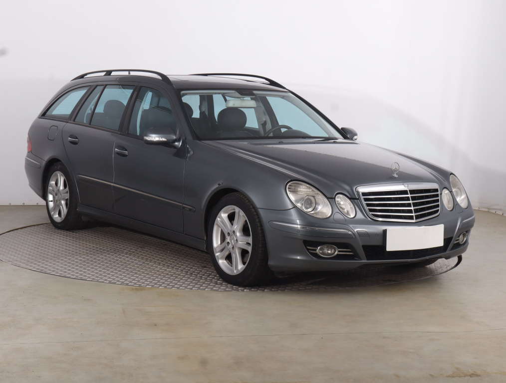 Mercedes-Benz E