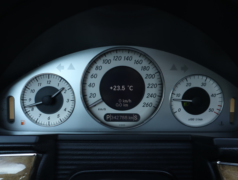 Mercedes-Benz E, 2007