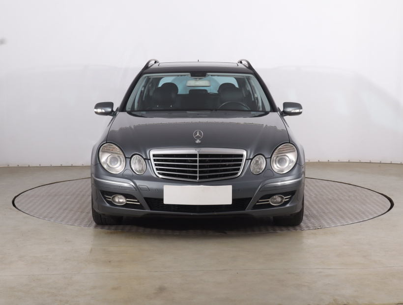 Mercedes-Benz E, 2007