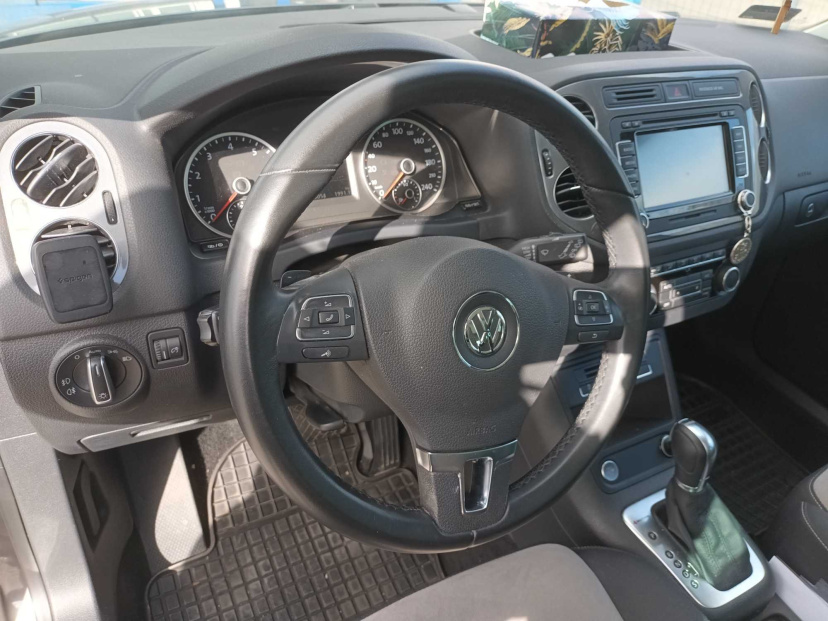Volkswagen Tiguan, 2014