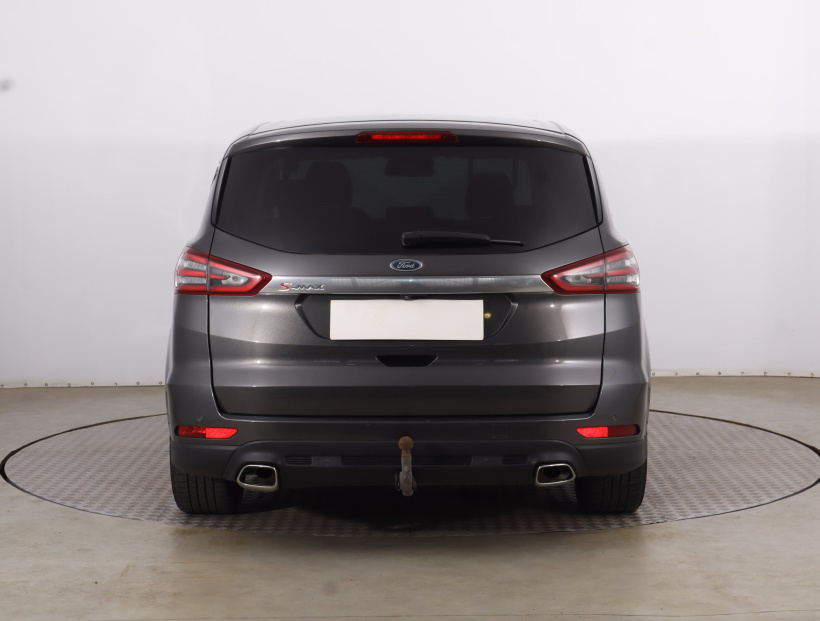 Ford S-Max, 2016