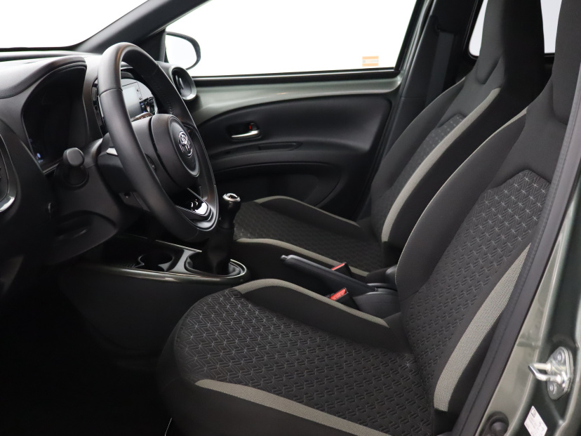Toyota Aygo X, 2022