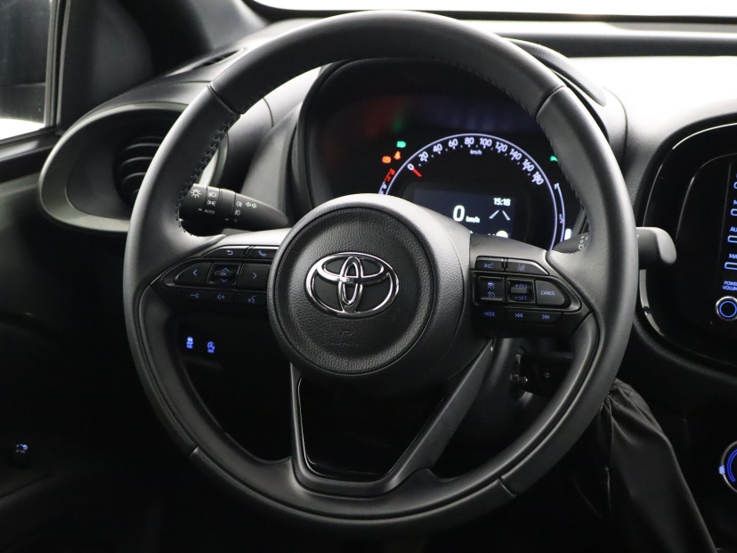 Toyota Aygo X, 2022