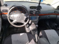 Toyota Avensis, 2004
