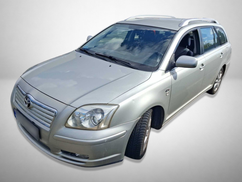 Toyota Avensis, 2004