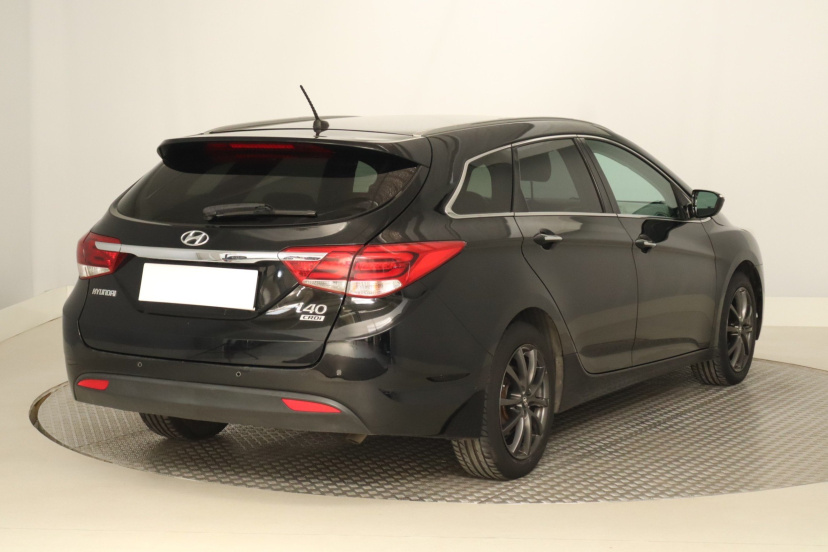 Hyundai i40, 2016
