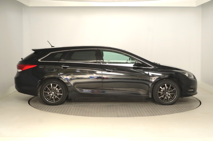 Hyundai i40, 2016