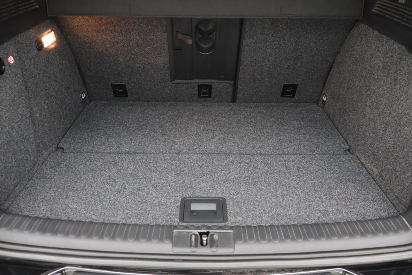 Volkswagen Tiguan, 2012
