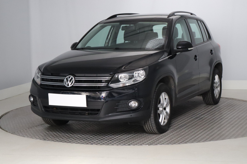 Volkswagen Tiguan, 2012