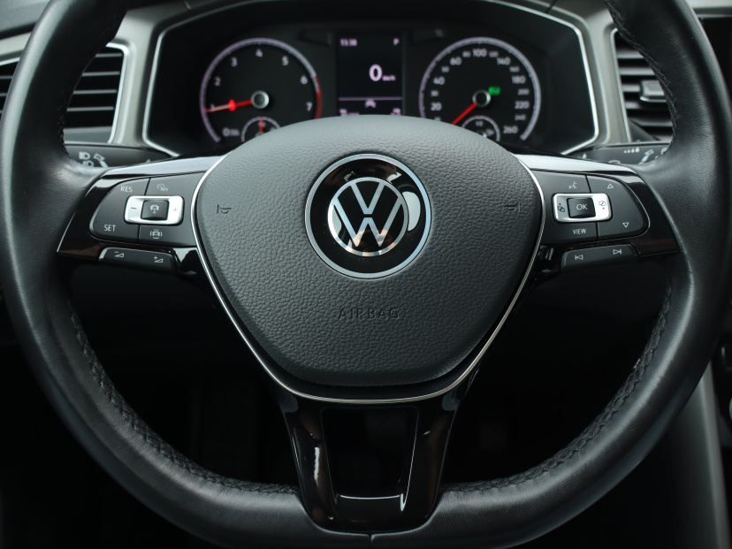 Volkswagen T-Roc, 2021