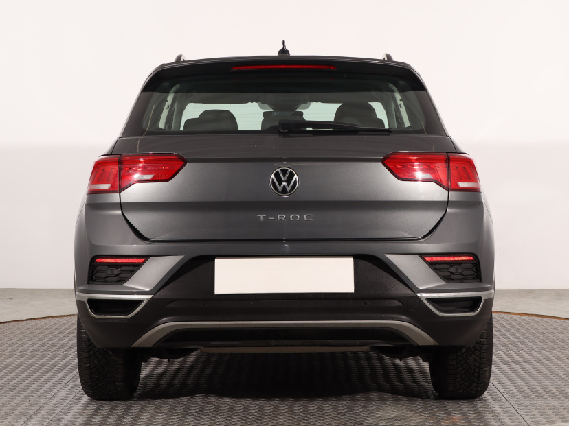 Volkswagen T-Roc, 2021