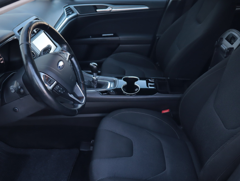 Ford Mondeo, 2015