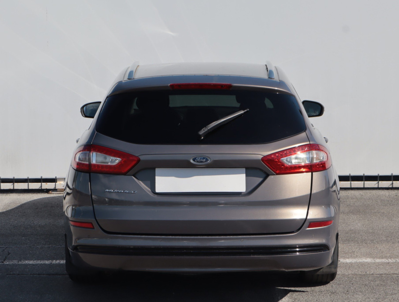 Ford Mondeo, 2015