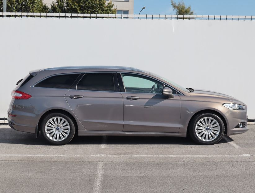 Ford Mondeo, 2015